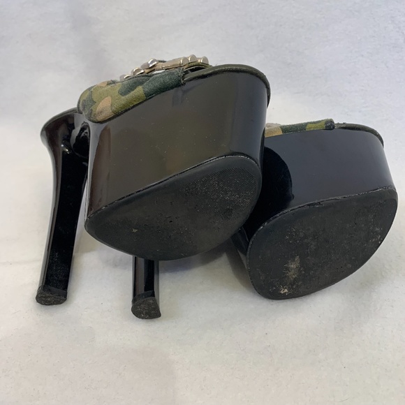 Ellie Camo Bullet Mules 6" Heel Size 6 Cloth metal and lacquered wood - Picture 7 of 7